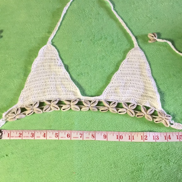Crochet/seashell bikini top - Picture 3 of 8